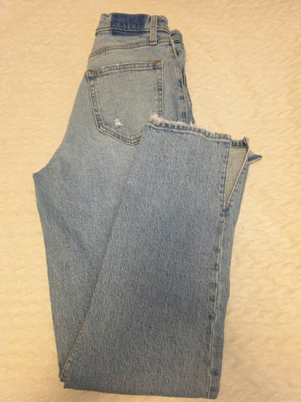 Abercrombie & Fitch 90’s Relaxed High Rise Curve Love 4/27